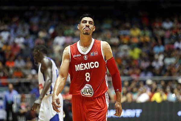 Hay muchas cosas por cambiar del deporte mexicano: Gustavo Ayón