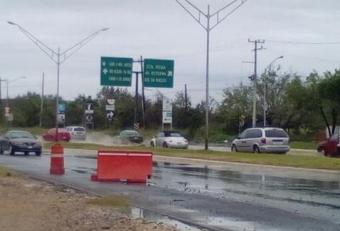 Megabache daña 10 vehículos en Apodaca