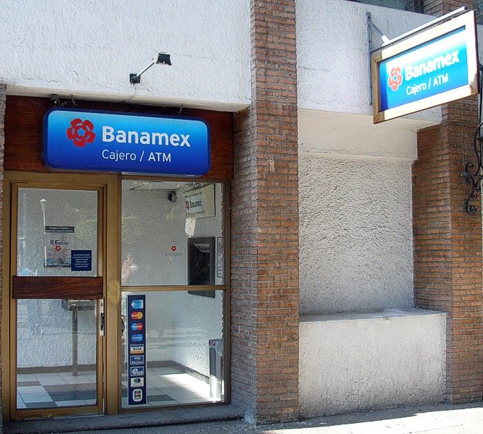 Dólar vuelve a rebasar los 19 pesos - banamex