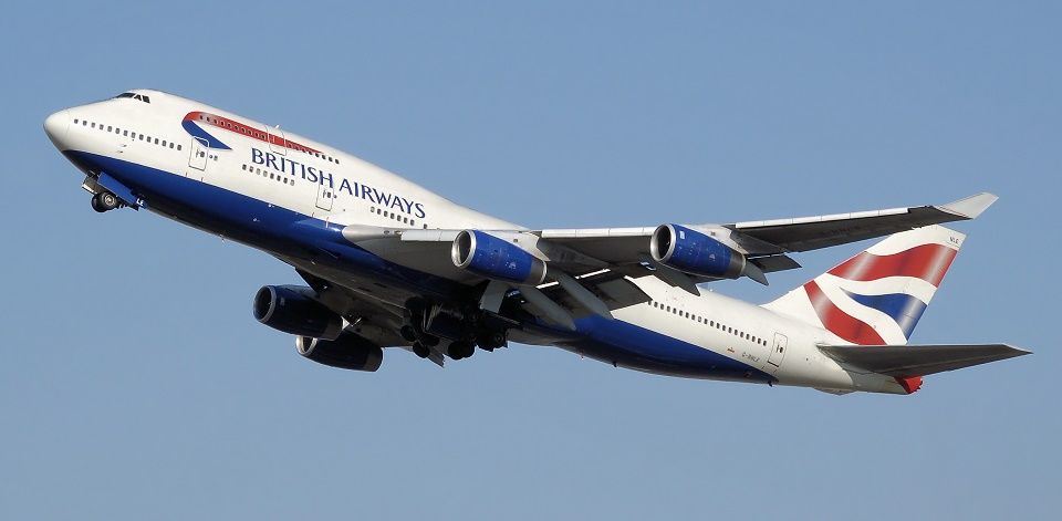Avión de British Airways declara emergencia en el aire