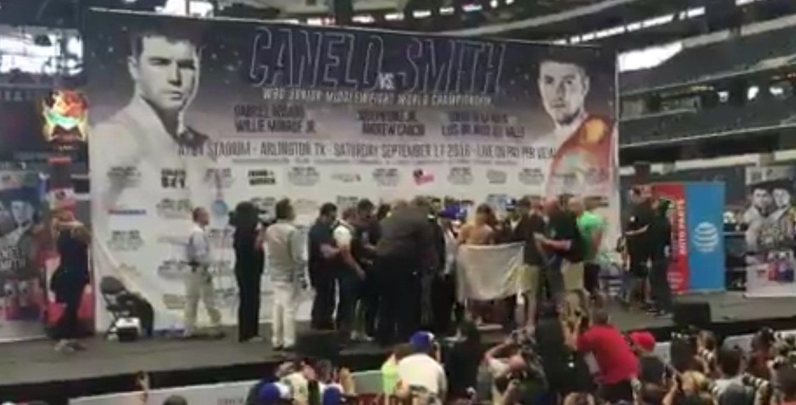 Canelo Álvarez se desnuda para librar pesaje - canelo