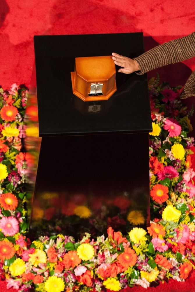 Juan Gabriel pidió ser cremado - cenizas-juanga-2