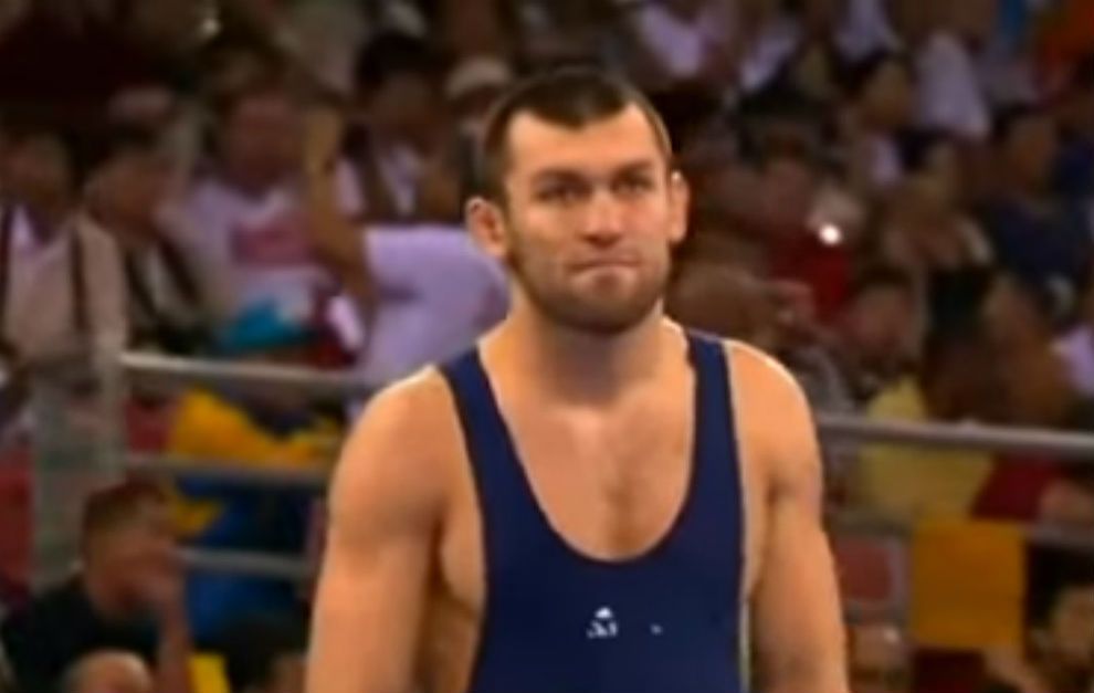 Muere en bombardeo campeón de lucha enlistado en el Estado Islámico