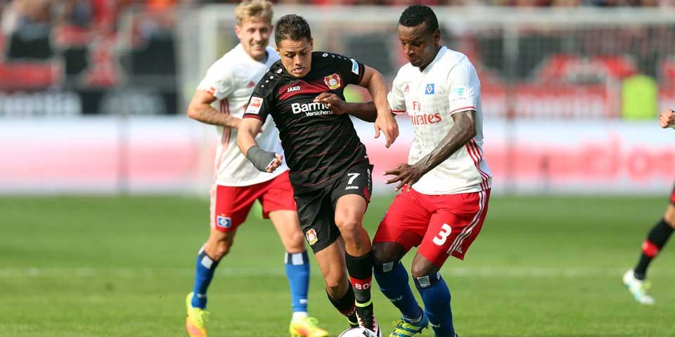 Asistencia de Chicharito en su regreso al Leverkusen