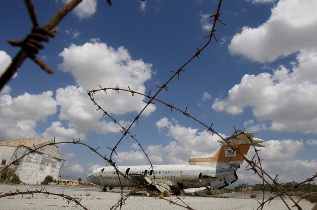 Galería: el aeropuerto en Chipre abandonado hace 40 años - chipre10
