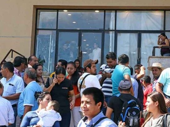 CNTE toma dependencias en Tuxtla Gutiérrez - cnte-chiapasI