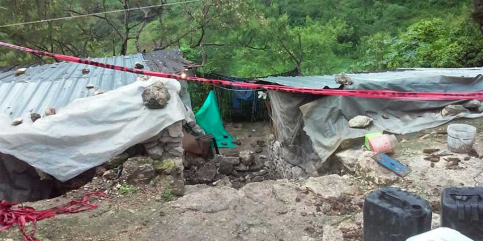 Mueren cinco por colapso de vivienda en Guerrero