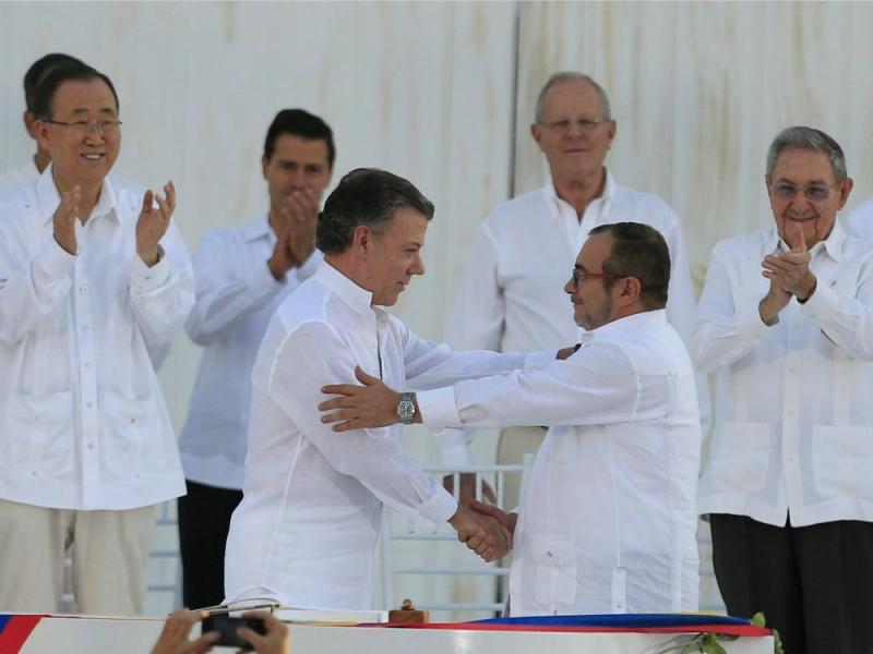 Jefe de las FARC pide perdón a las víctimas del conflicto colombiano - colombia