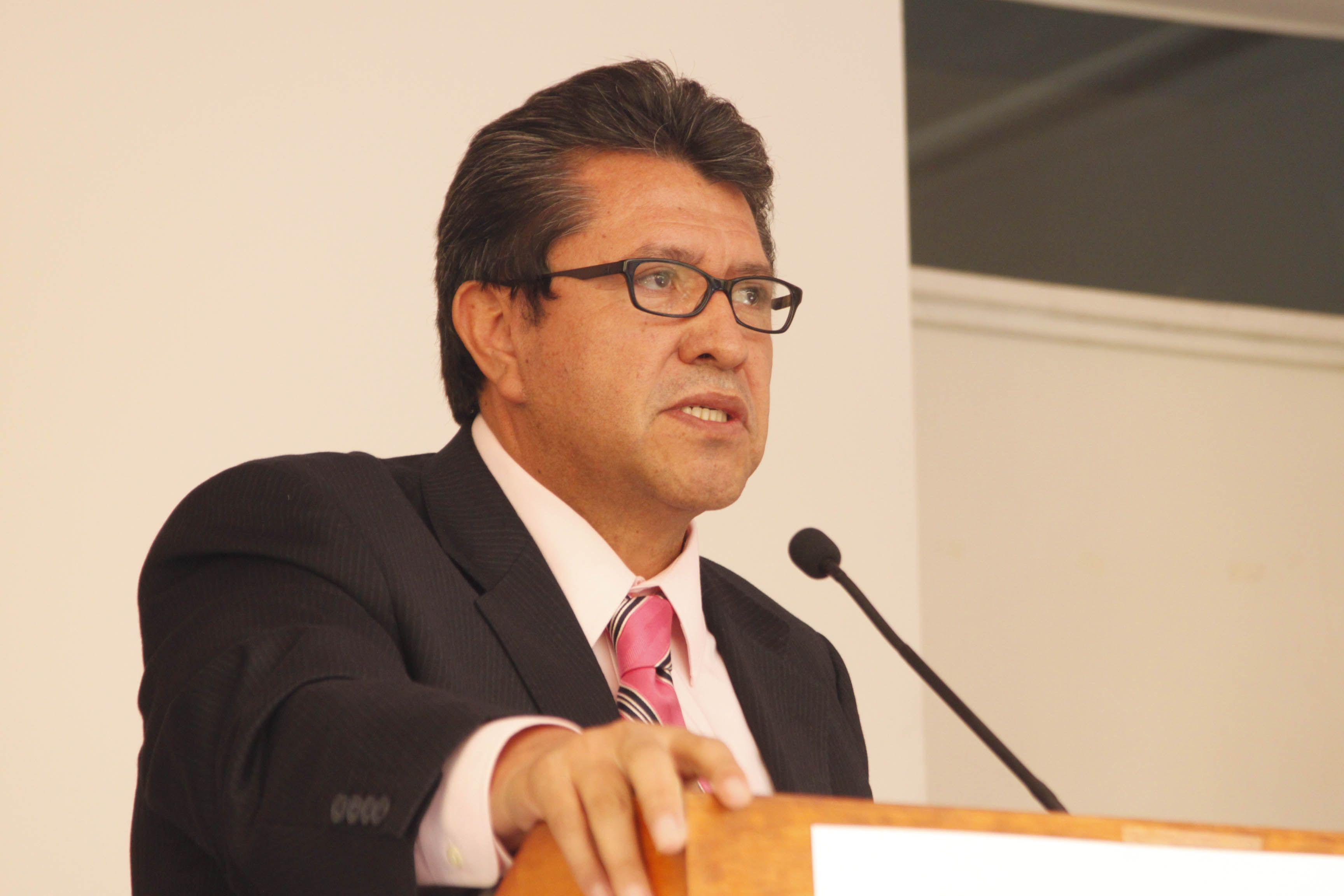 PVEM ofrece a Monreal candidatura al gobierno de la Ciudad de México