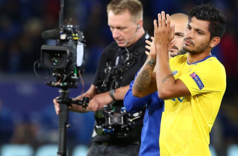 ‘Tecatito’ se perderá un partido con el Porto por lesión