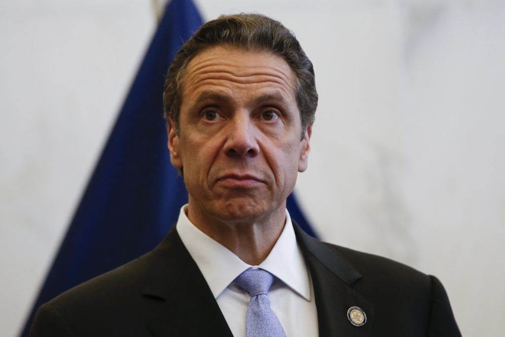 Gobernador de NY promulga decreto que protege a migrantes - cuomo-1024x683