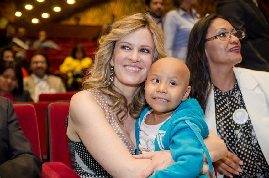 Se suman diseñadores a 'Gran venta anual' de Rebecca de Alba - de-alba-4