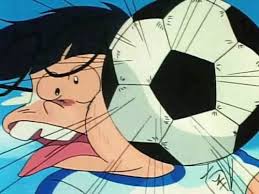 Las reglas del futbol callejero - dueno-balon