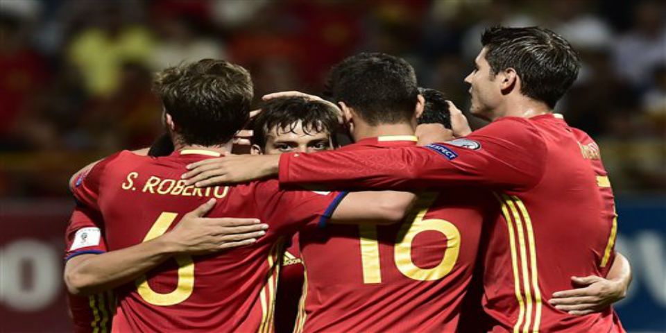 España humilla a Liechtenstein