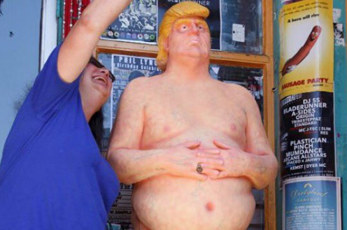 Roban estatua de Donald Trump desnudo en Miami - estatua-trump