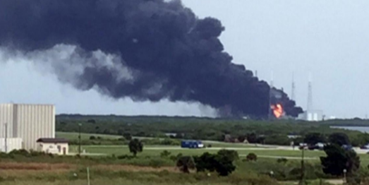 Explota cohete en Cabo Cañaveral