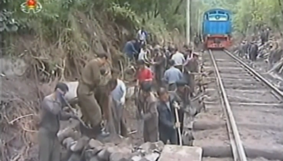 Tifón deja 133 muertos y 395 desaparecidos en Corea del Norte - flood-north-korea-4