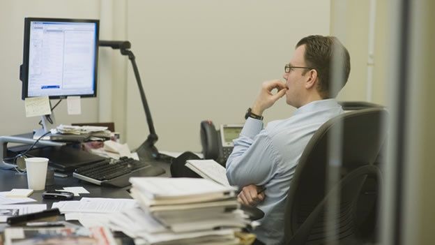 Pasar mucho tiempo sentado puede ser mortal