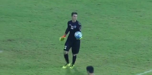 Video: gol de portería a portería entre selecciones