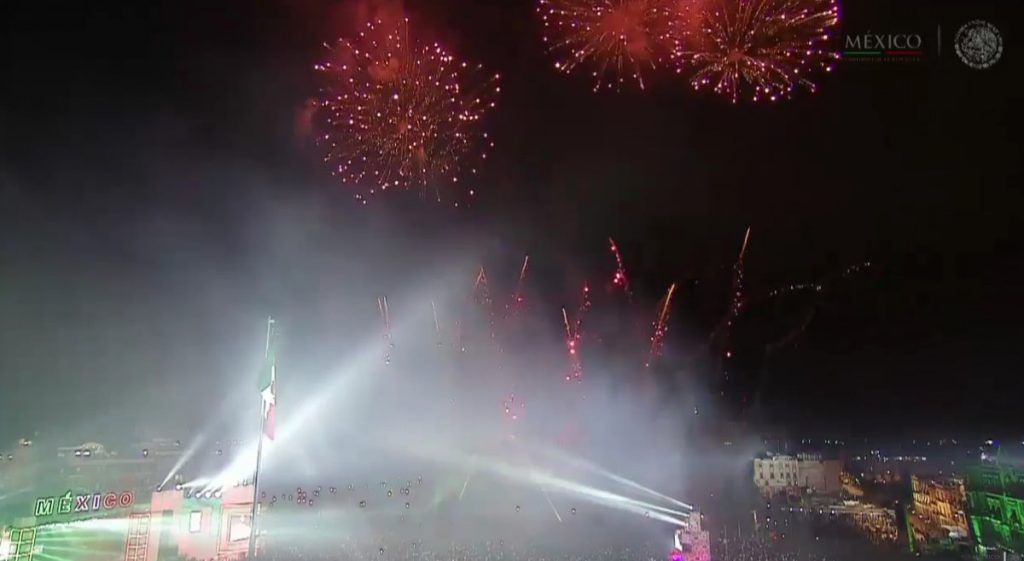 Peña Nieto da su cuarto Grito de Independencia desde Palacio Nacional - grito-3-1024x561
