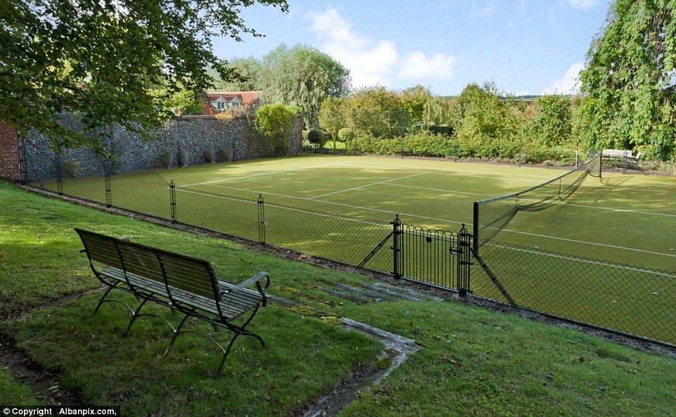 Galería: la mansión que está buscando comprar el príncipe Harry - harry15