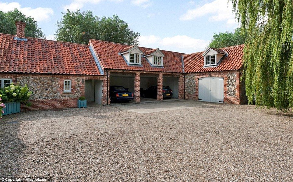 Galería: la mansión que está buscando comprar el príncipe Harry - harry7