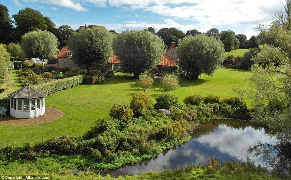 Galería: la mansión que está buscando comprar el príncipe Harry - harry8