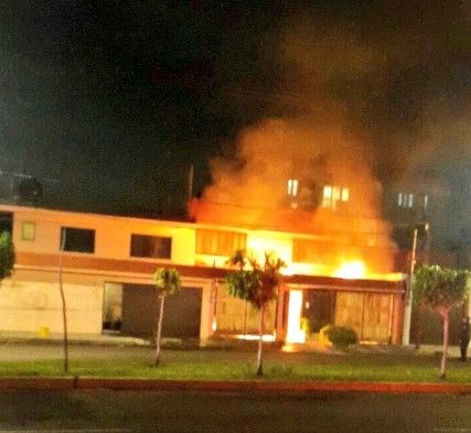 Se incendia casa en la Gustavo A. Madero