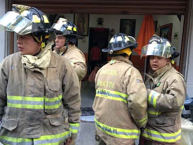 Bomberos controlan conato de incendio en la colonia Roma - incentio-roma-3