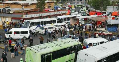 Sancionan a 96 unidades de transporte público en paradero de Indios Verdes