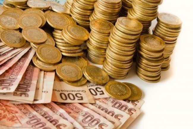 Dólar terminará el año en 18.74 pesos: Banxico