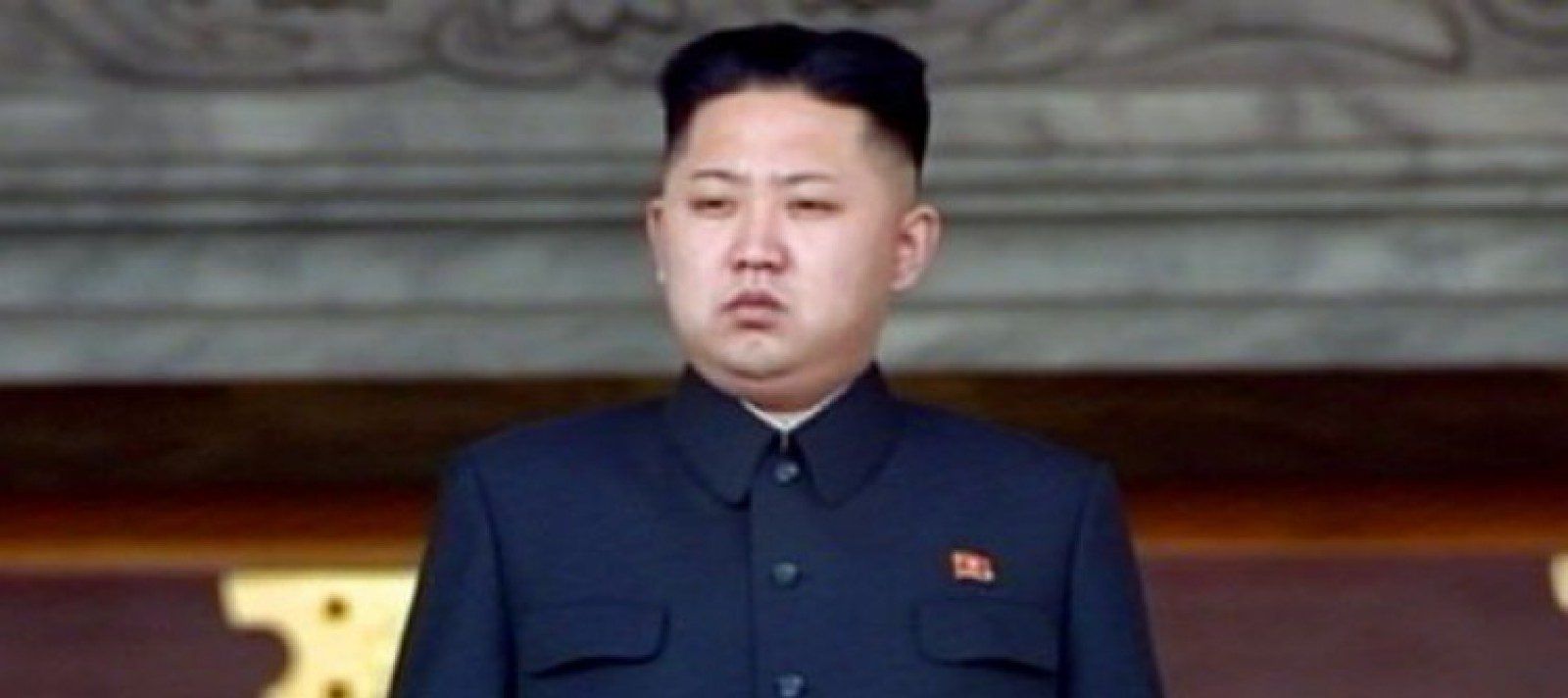 Kim Jong-un ejecutó al ministro de Educación por no sentarse bien