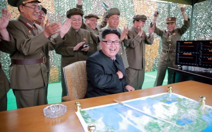 Gobierno de Corea del Norte prohíbe el sarcasmo - kim-jong-un-sarcasm