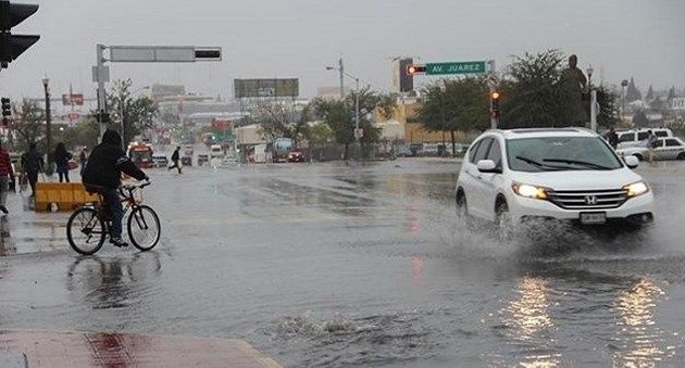 CFE advierte sobre riesgos eléctricos ante el paso del huracán Newton