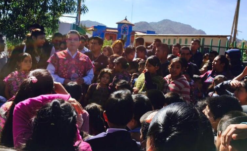 Padres de familia destituyen a maestros de la CNTE en Chiapas