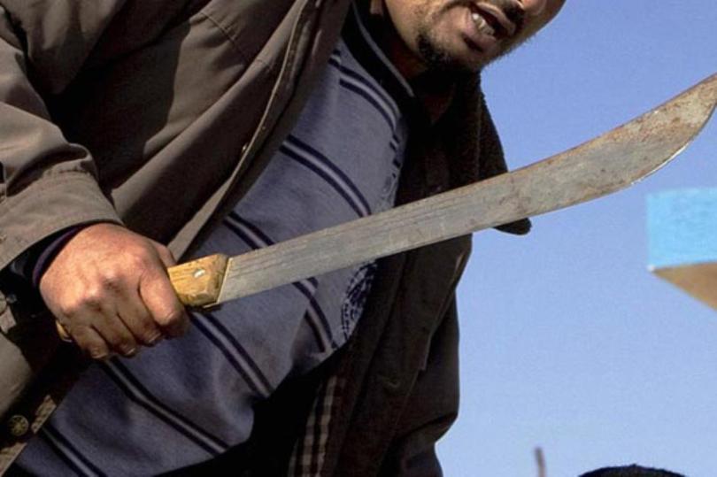 Hombre mata a su vecino con machete porque asaltó su casa