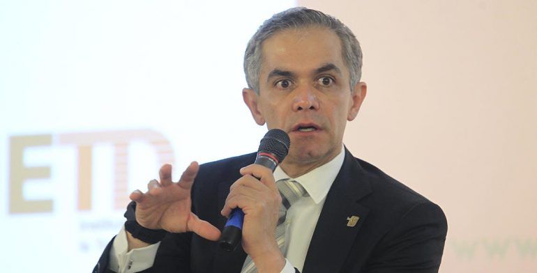 Sin presupuesto no habrá conexión con el nuevo aeropuerto: Mancera - mancera-6