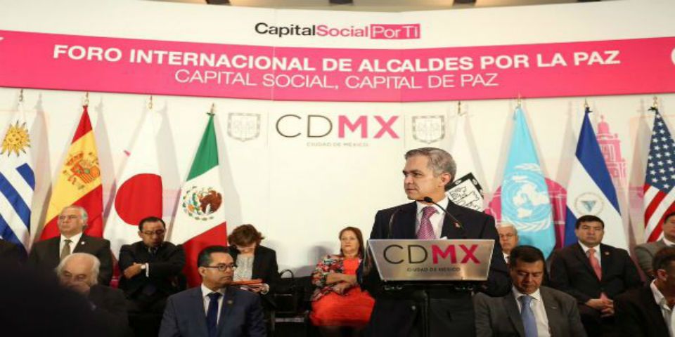 Mancera hace cambios en su gabinete