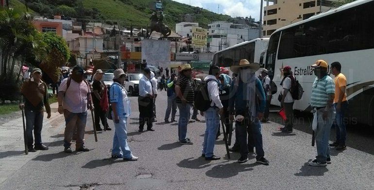 CETEG retira bloqueo de la Autopista del Sol - manifestación-autopista-sol-2