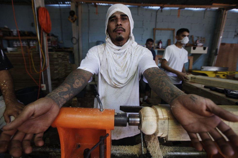 Detienen a uno de los jefes de la Mara 18 en España - mara-18I