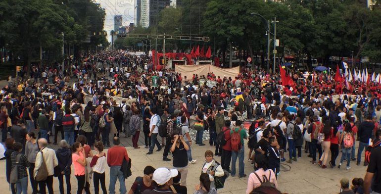 Marcha a 2 años de la desaparición de los normalistas - marcha-14