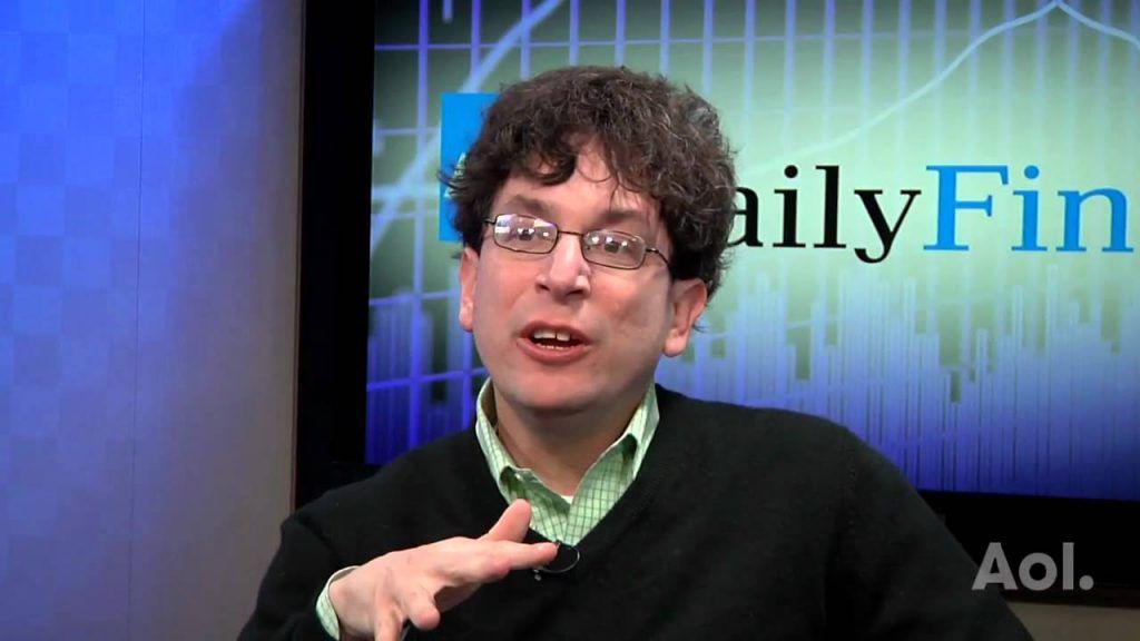 El millonario que vive con solo 15 pertenencias - maxresdefault-2-1024x576