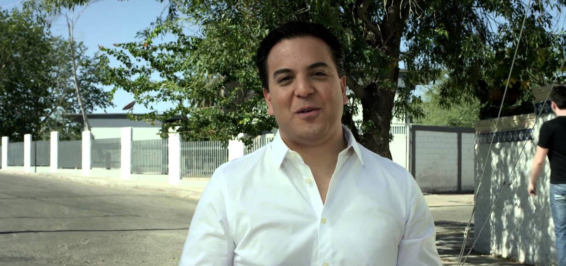 Detienen a Damián Zepeda por insultar a policías