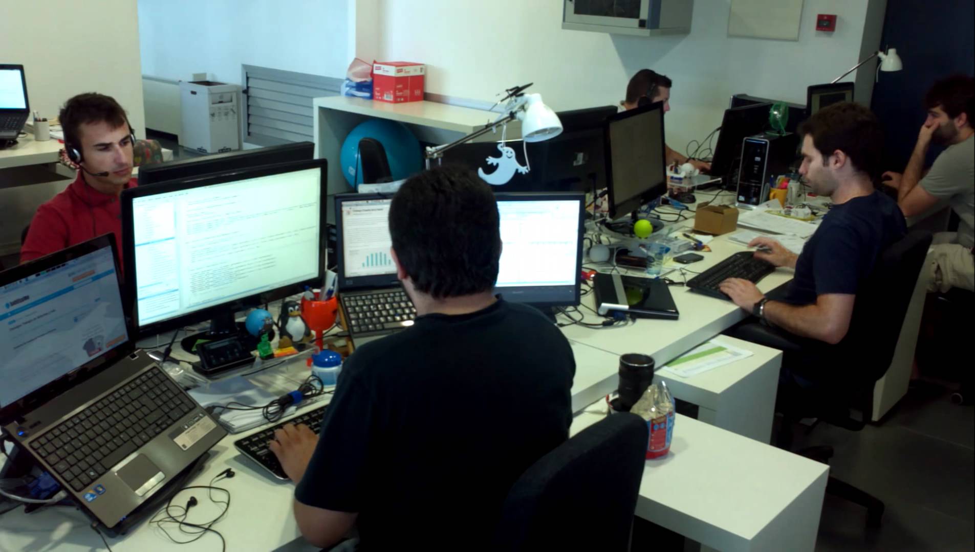 Pasar mucho tiempo sentado puede ser mortal - maxresdefault-4