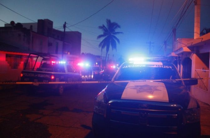 Abandonan 6 cuerpos en Mazatlán