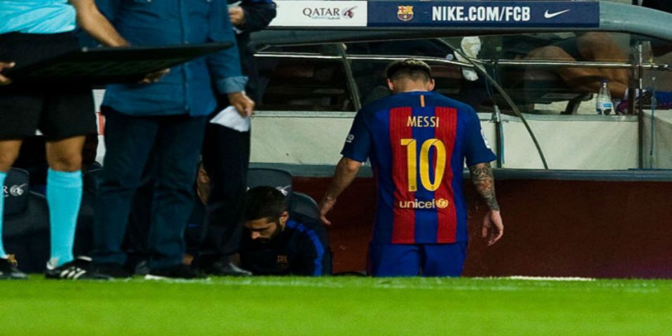 Messi se lastima en el empate del Barcelona con el Atlético