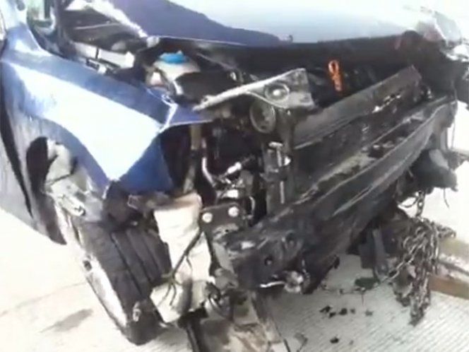 Vuelca automóvil en la Autopista México-Cuernavaca