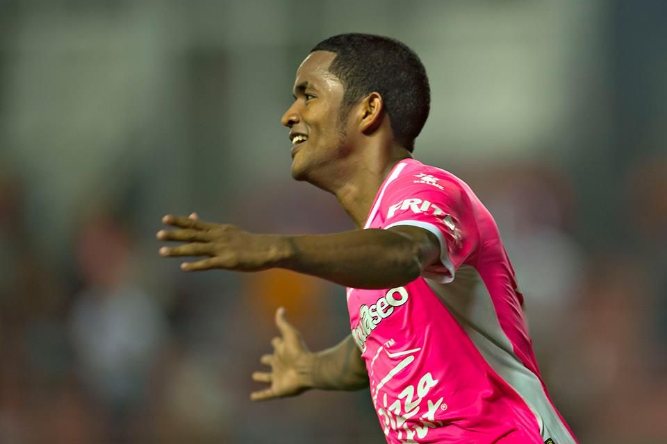 Rayados eliminados de Concacaf por un equipo panameño - mty-arabe-unido-8