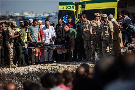 Recuperan 162 cuerpos tras naufragio en el Mediterráneo - naufragio-egipto-1