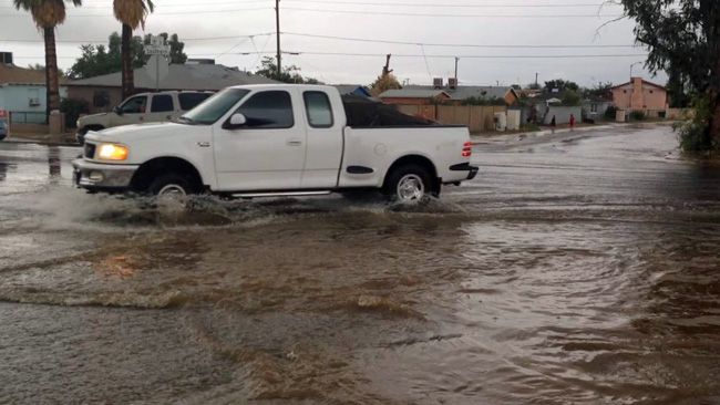 Newton provoca lluvias en Arizona y Nuevo México